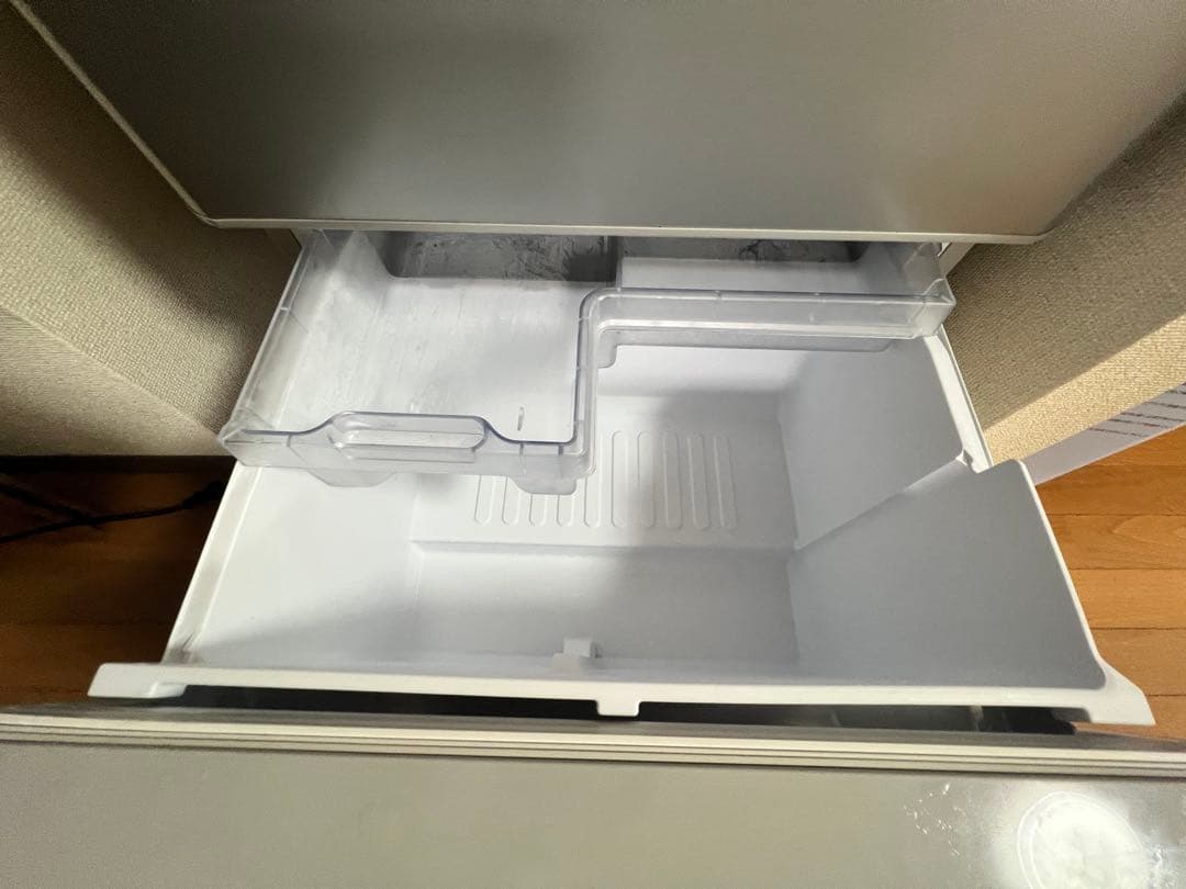 SHARP 350L 冷蔵庫 SJ-W352F-S シルバー