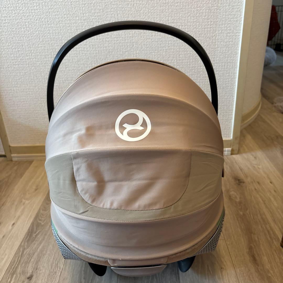 チャイルドシート cybex CLOUD T i-SITE