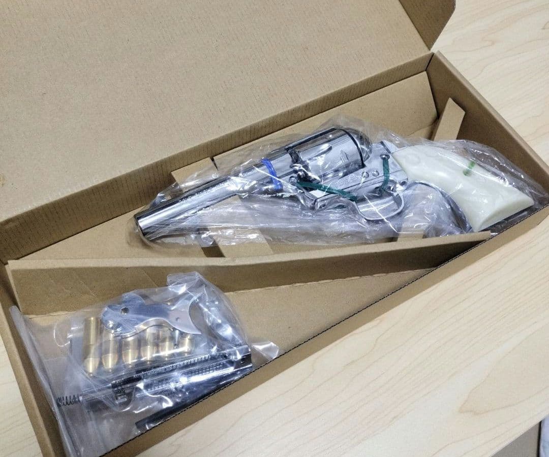 【新品】HWS SAA.45 シビリアン オールシルバー モデルガン組立キット