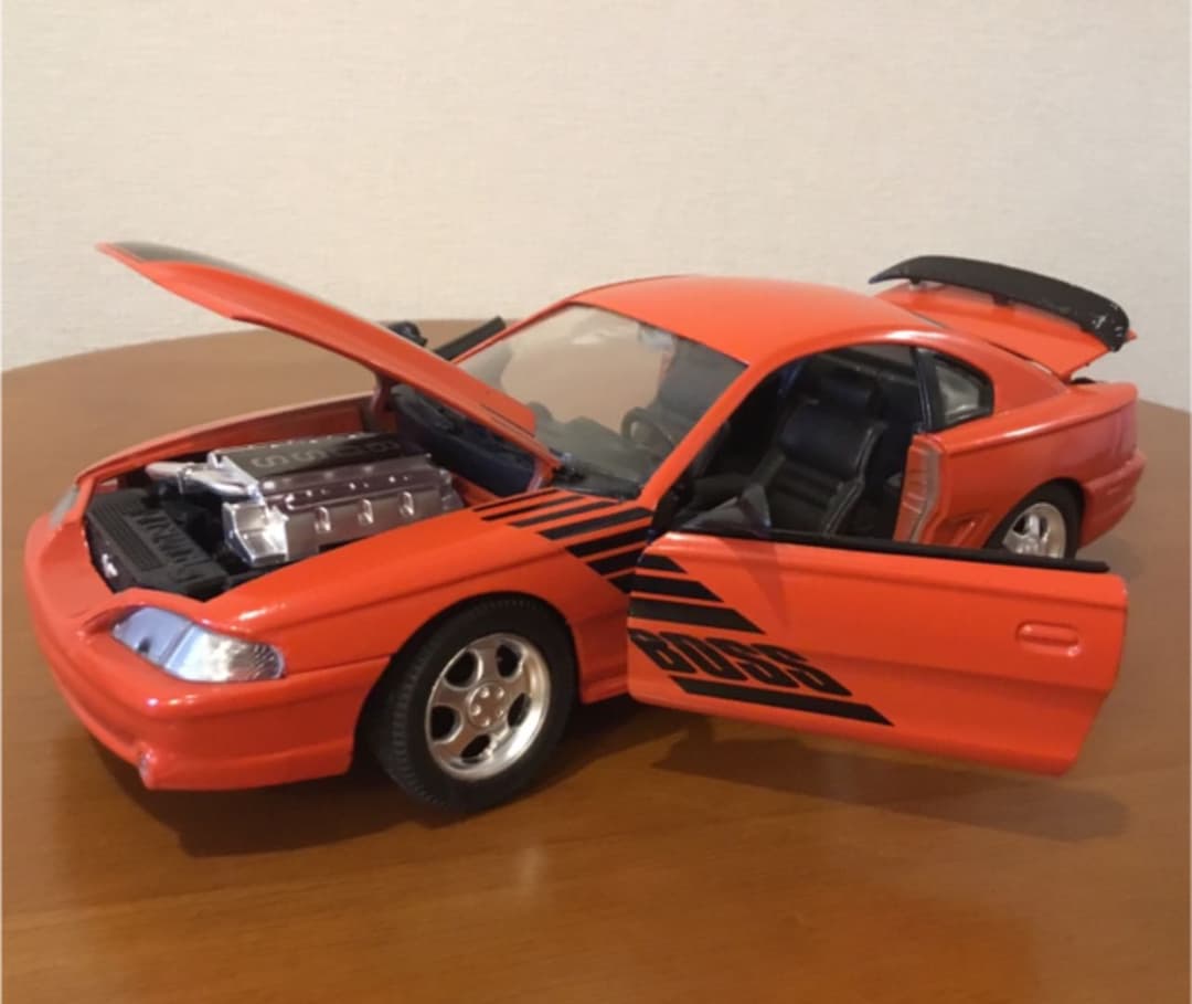 レア 1994 フォード マスタング Boss 429 1/18