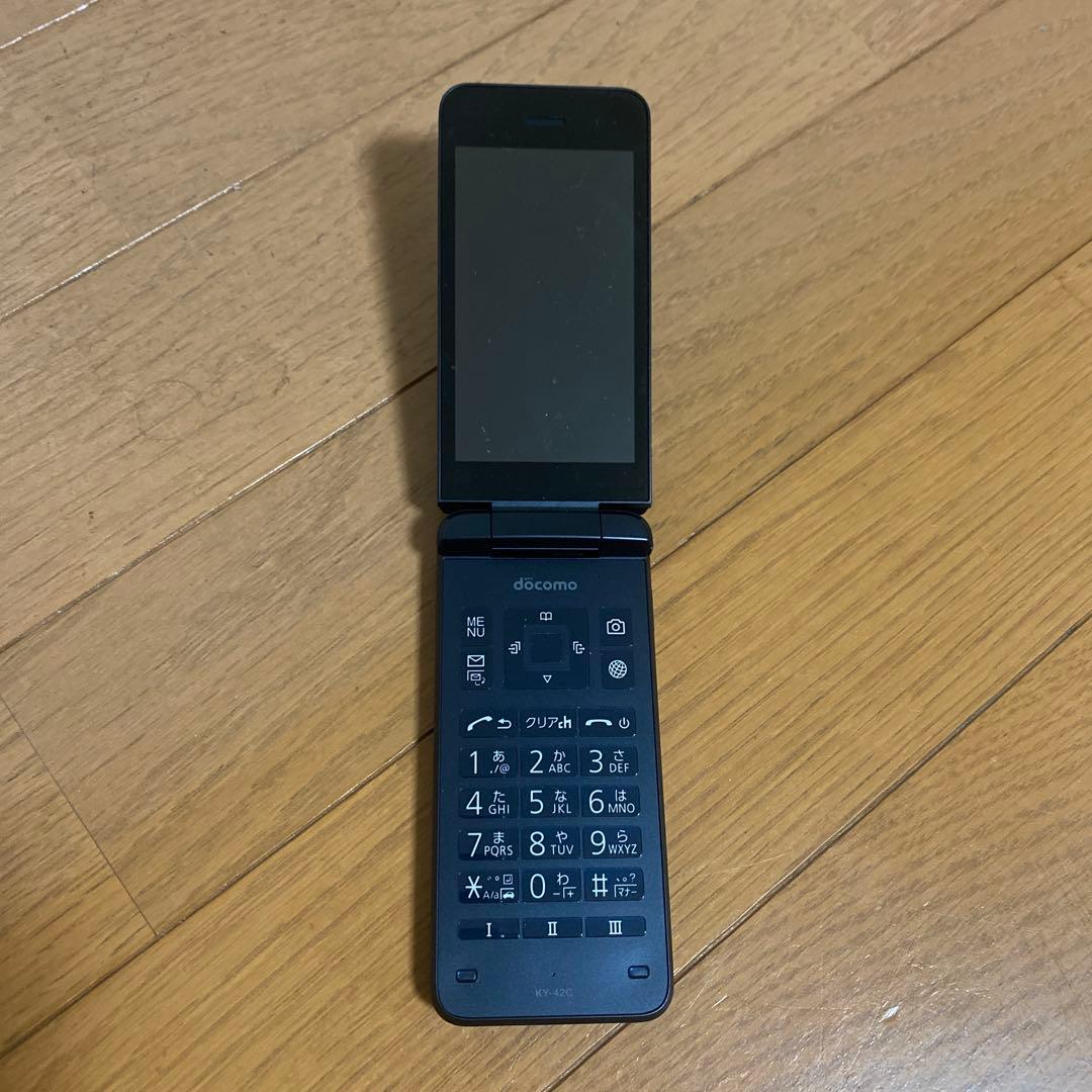 docomo DIGNO KY-42C ブラック