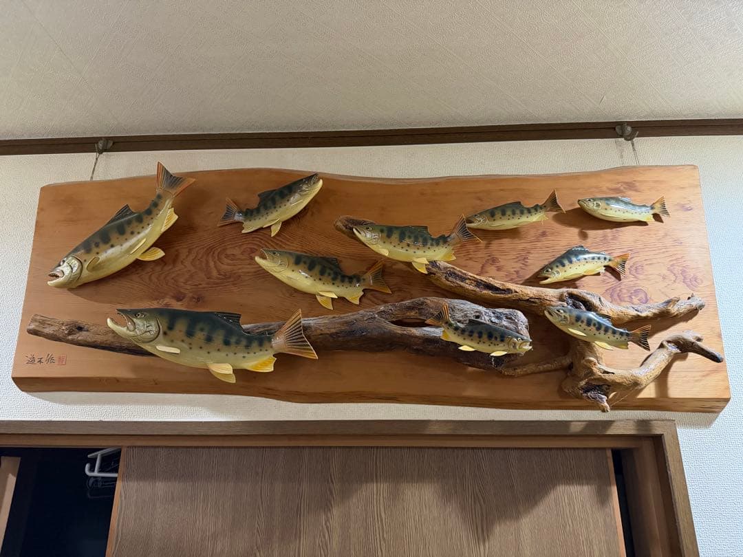 木製魚の彫刻 壁掛け装飾