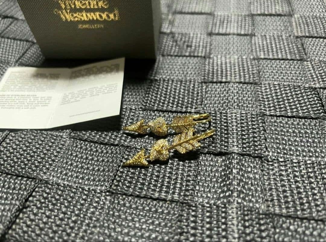 セット　片耳のみあり