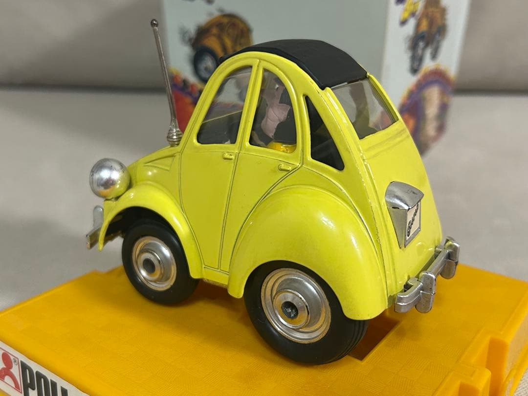 ポリトーイ 可愛いシトロエンミニカー