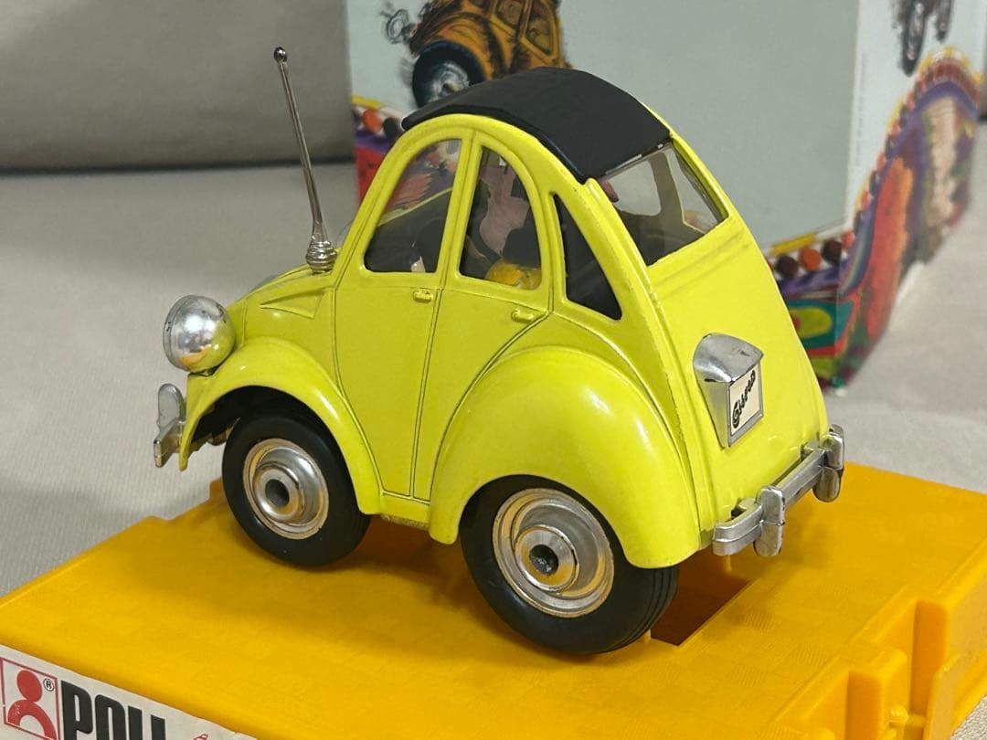 ポリトーイ 可愛いシトロエンミニカー