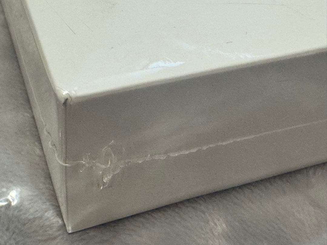 未開封　iPad 第4世代　シュリンク付　16gb MD510J/A ブラック