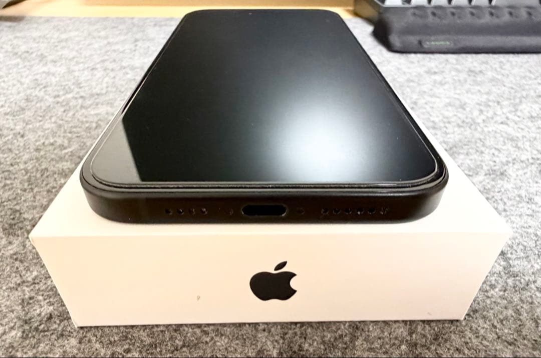 【極美品】iPhone 15Plus 128GB ブラック｜SIMフリー