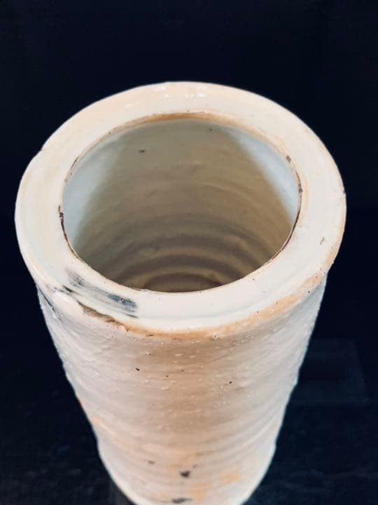 辻村史朗　粉引花入