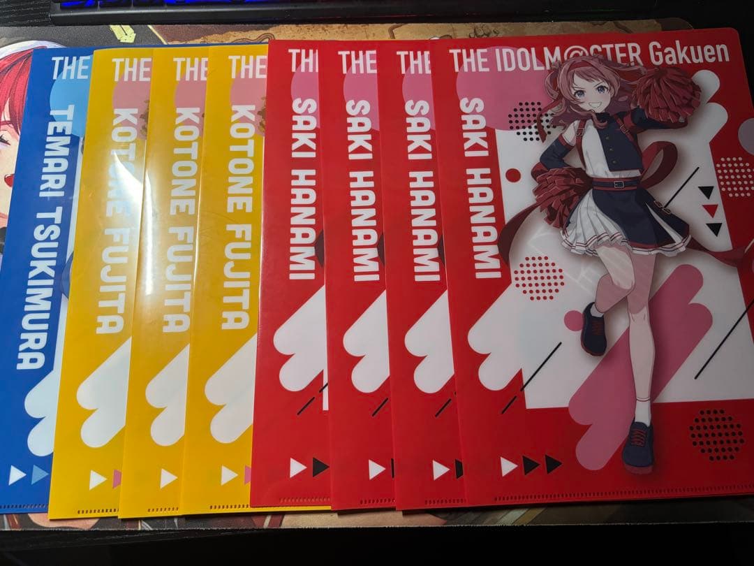 ほぼクリアファイルセット売り。他