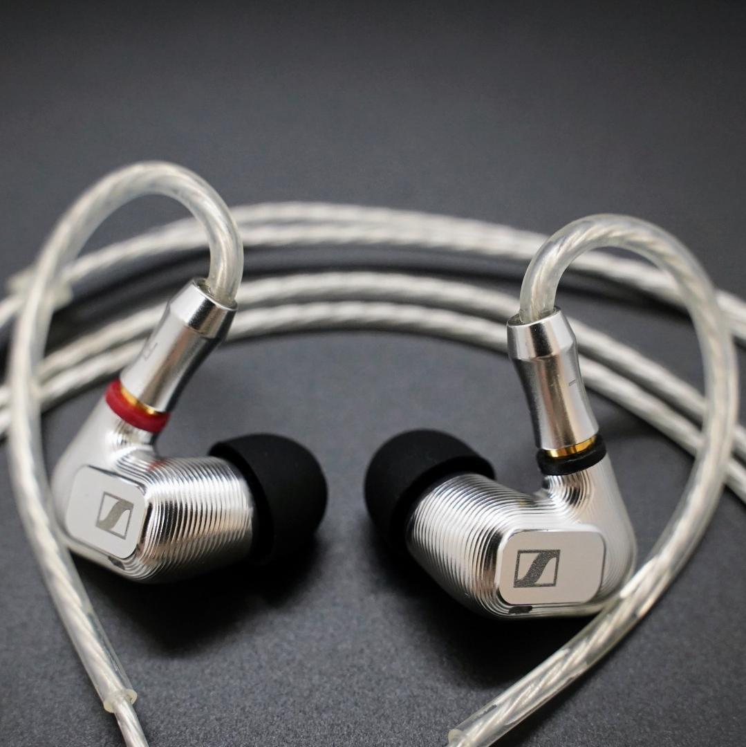 特別価格専用出品 7N超冷凍製単結晶銅銀メッキリケーブル IE900/4.4mm