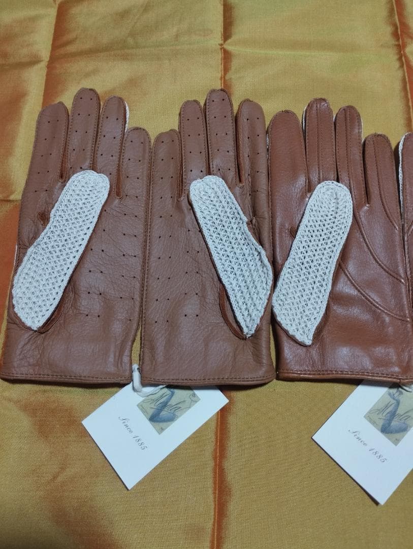 メローラ ディアコルク色メッシュ ドライビンググローブ フェラーリ別注元
