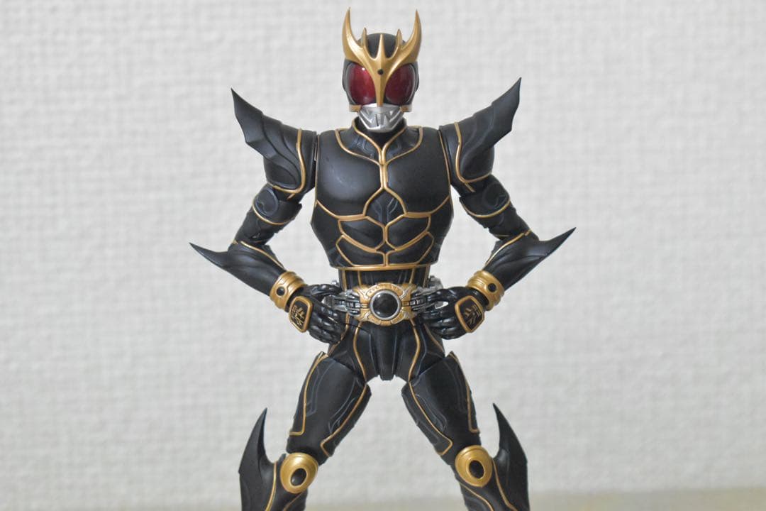 k*y様 【状態要確認】真骨彫 仮面ライダークウガ アルティメットフォーム