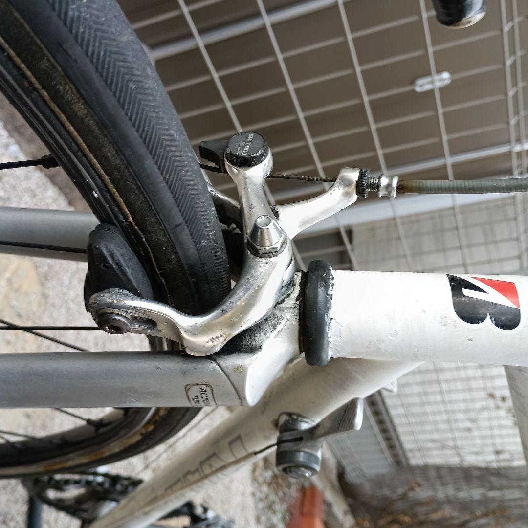 ロードバイク　ブリジストンレイダックRD1000　シマノ105