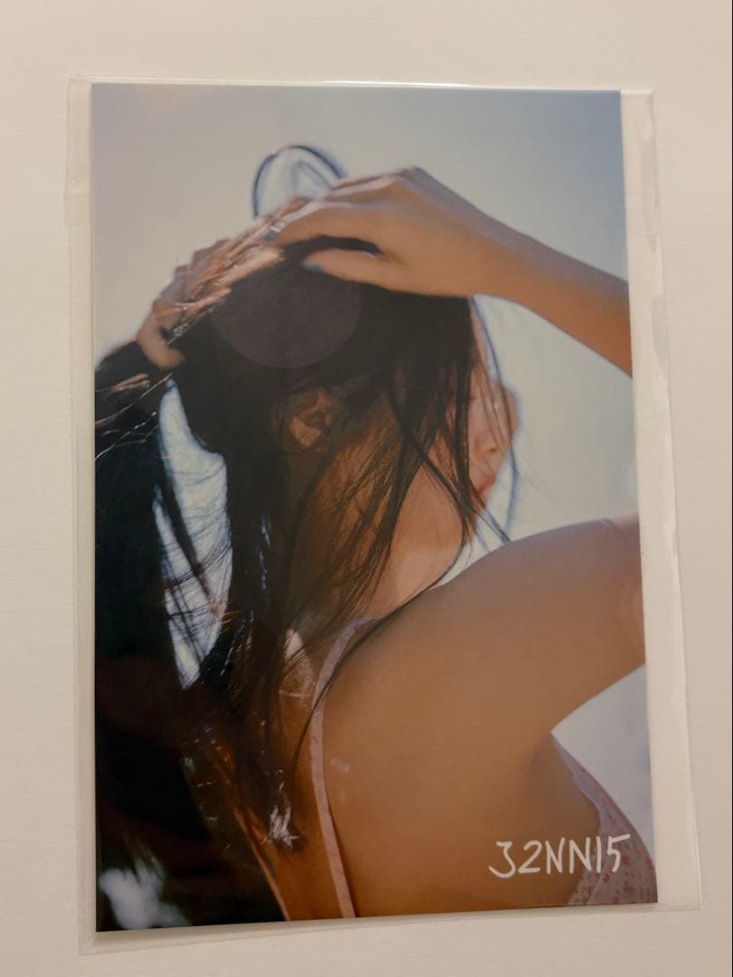 J2NNI5 ジェニ Photo Keychain & Postcard