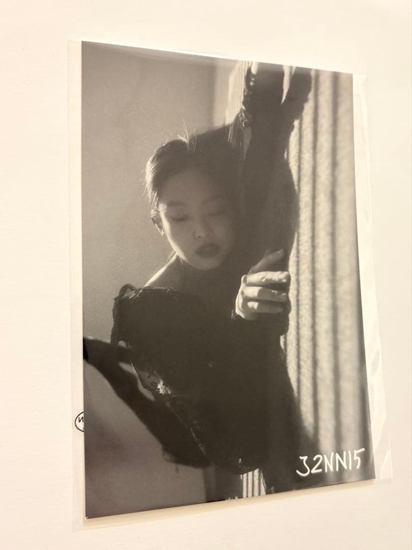 J2NNI5 ジェニ Photo Keychain & Postcard