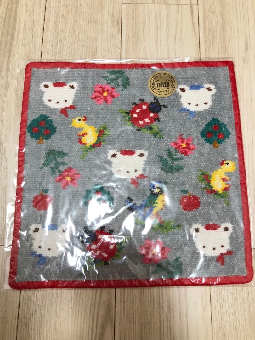 値下げバラ売り不可　新品未使用　ファミリア　シェニール織　タオルハンカチ