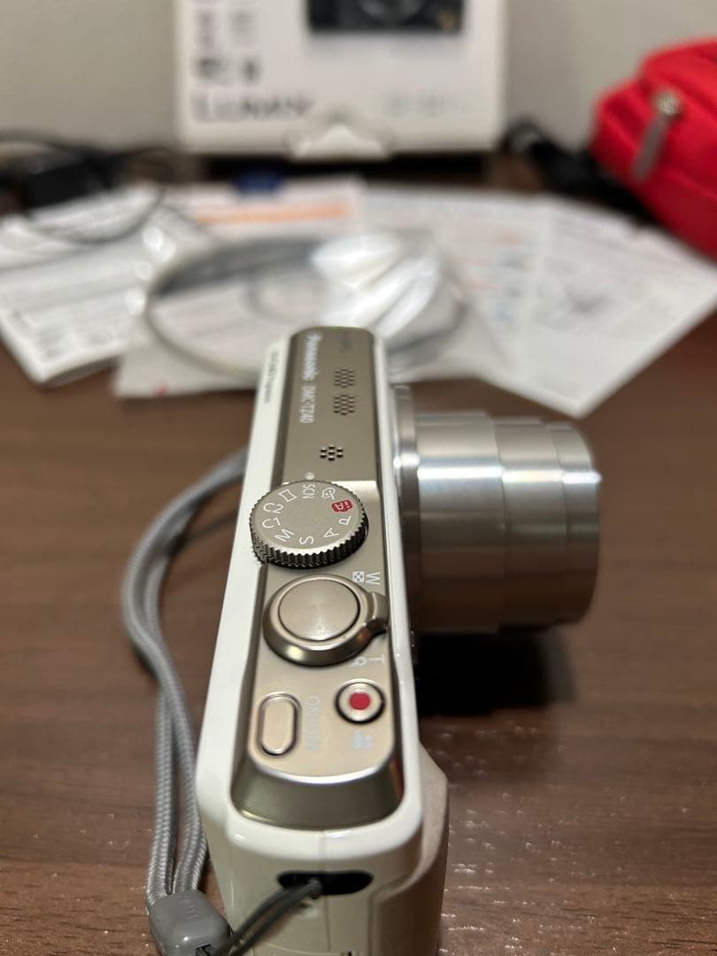 Panasonic LUMIX TZ40 ホワイト