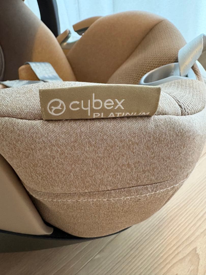 cybex クラウド T-iSize コージーベージュ　アダプター付き