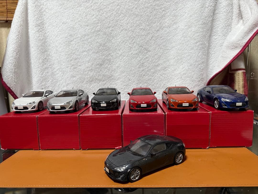 ま*り様 トヨタ 86 カラーサンプル コンプリート