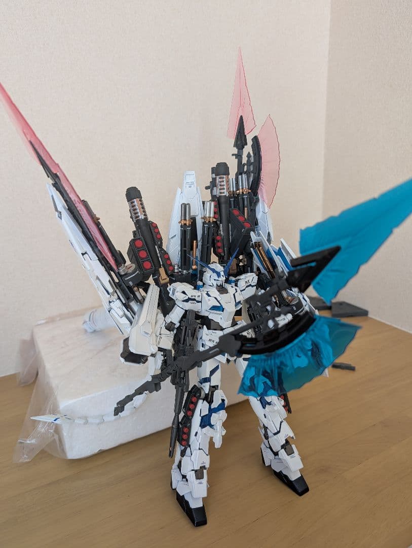 MG 1/100 ユニコーンガンダム ペルフェクティビリティ ディバイン 換装