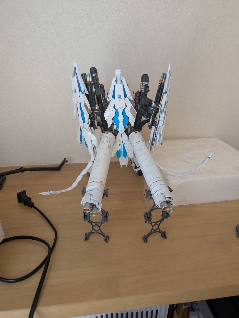 MG 1/100 ユニコーンガンダム ペルフェクティビリティ ディバイン 換装