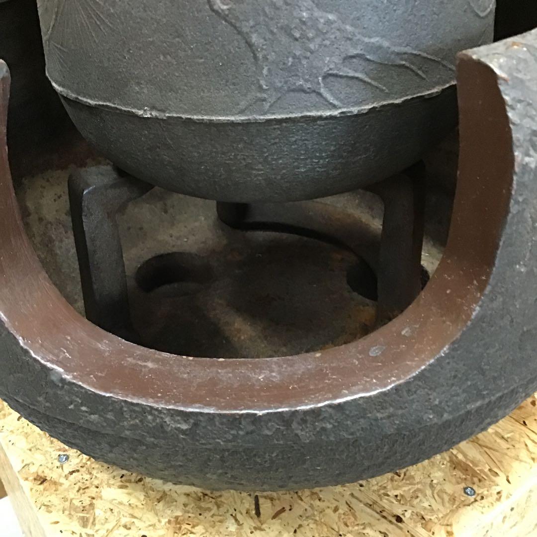 茶道具　炉➕釜➕釜リング➕灰 IT236KM