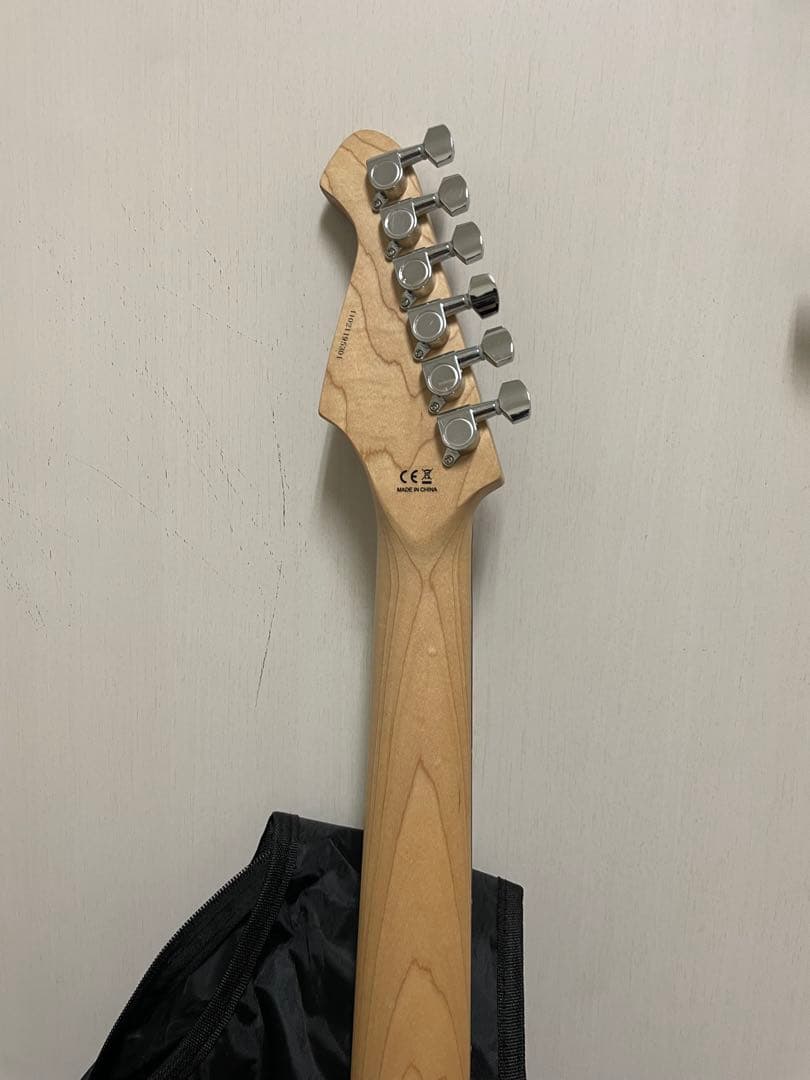 Legend ストラトタイプ キャンディアップルレッド 赤