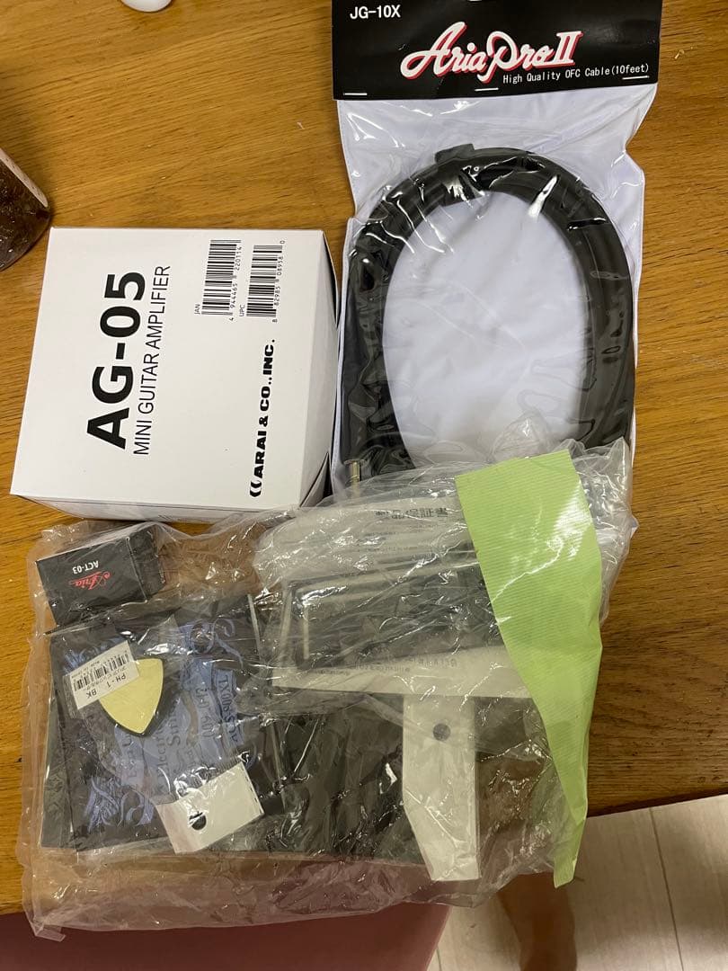 Legend ストラトタイプ キャンディアップルレッド 赤