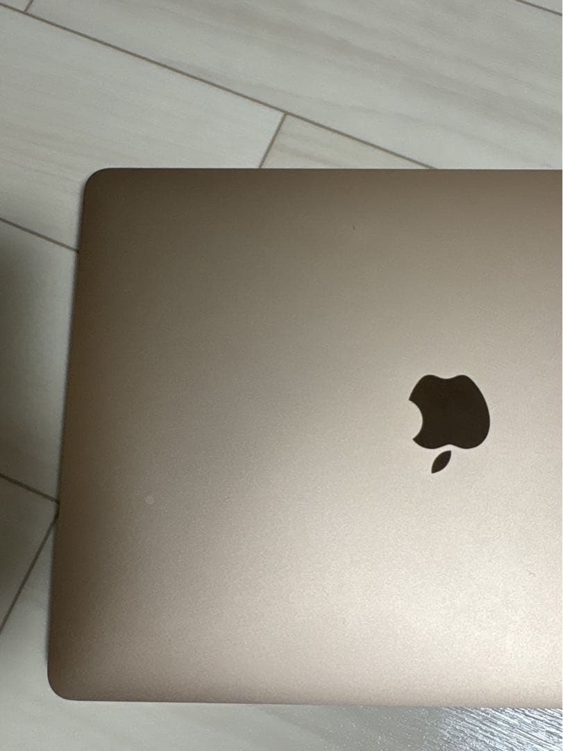 MacBook Air 13インチ ゴールド