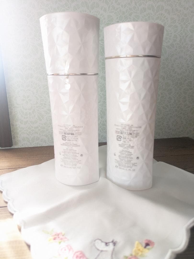 DECORTE AQ モイスチャー エマルジョン 　ローションセット