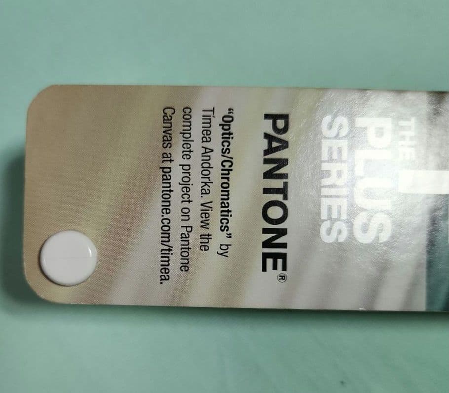 PANTONE THE PLUS SERIES 色見本