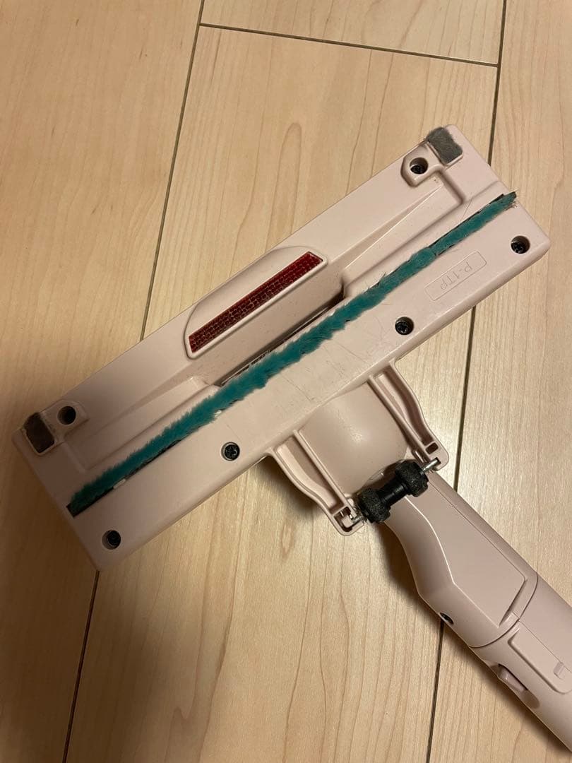 シャープ　充電式掃除機　EC-PT1 2024年製