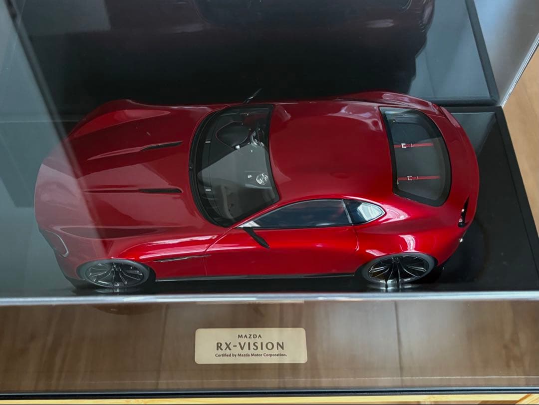 MAZDA RX-VISION 1/18スケール モデルカー