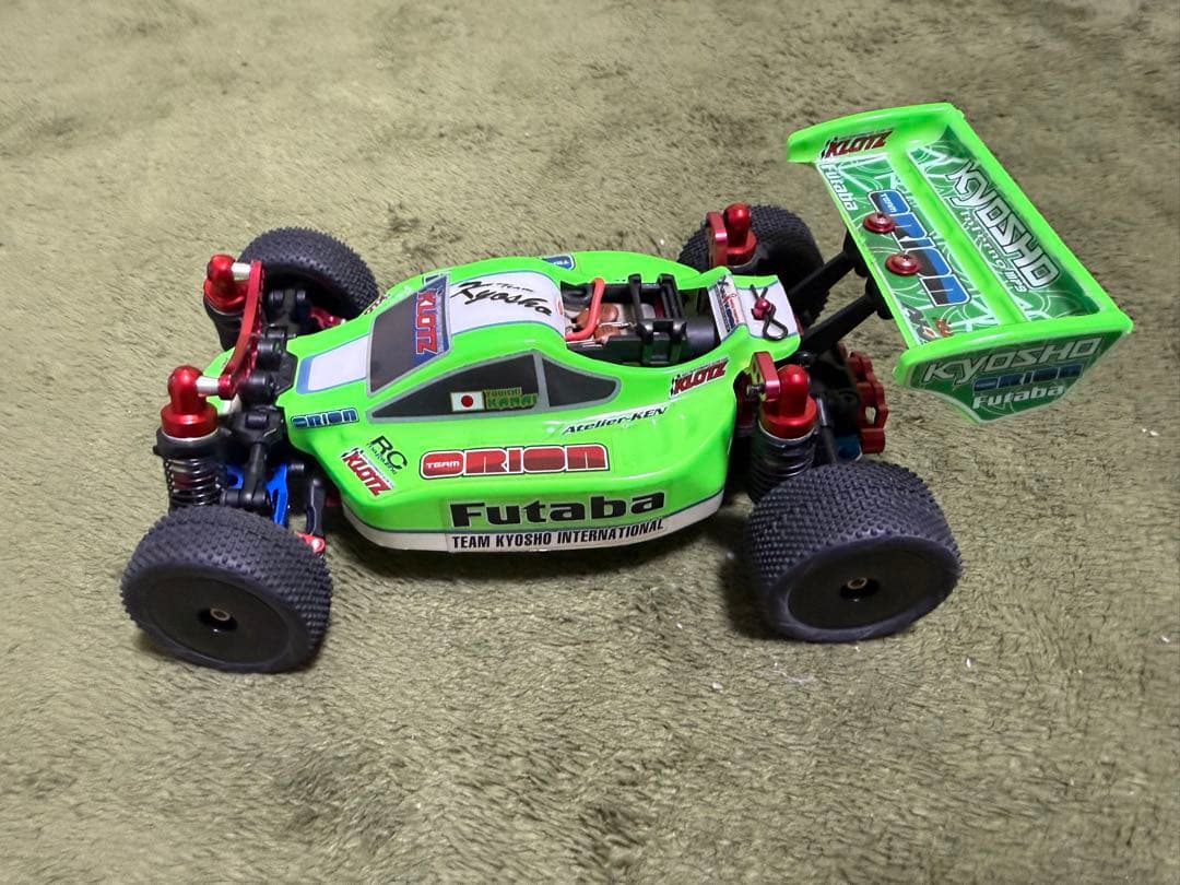 Kyosho Orion RCカー グリーン