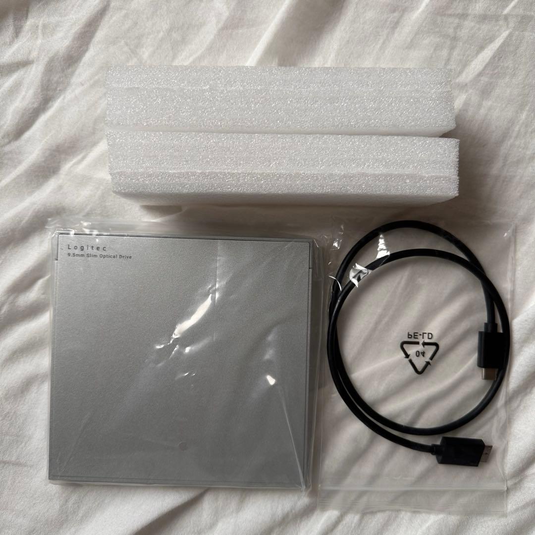 ロジテック BDドライブ／シルバー(LBD-PWB6U3CMSV)
