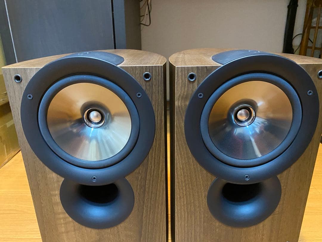 KEF iQ30 Q Seriesスピーカー　＊スピーカースタンド追加可能