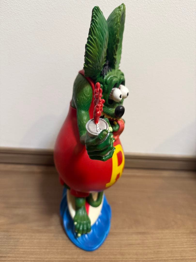 RFフィギュア サーフボード付き