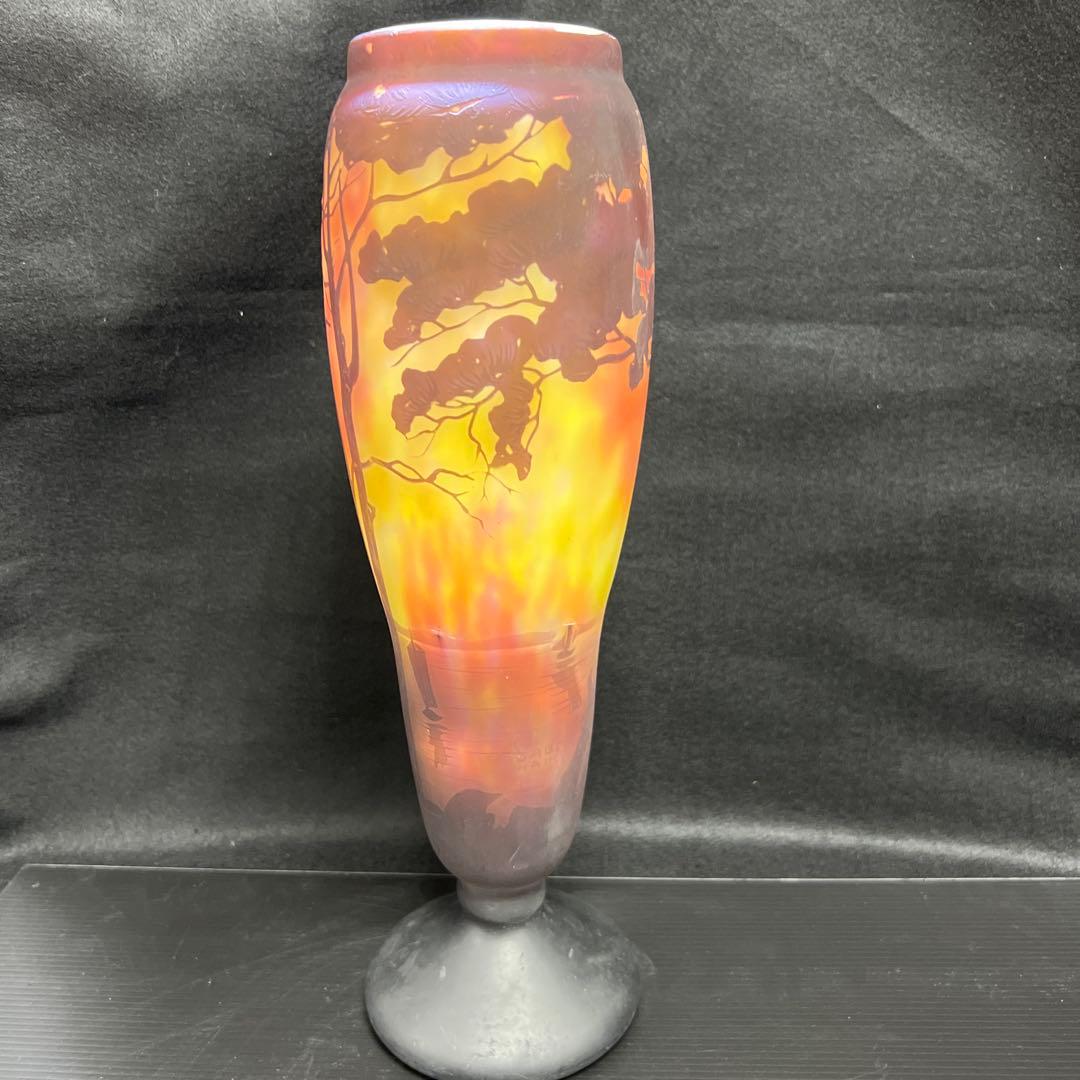 19世紀　ドーム・ナンシー　在銘　異色ガラス溶込酸化腐食彫花入　高さ約35.5㎝