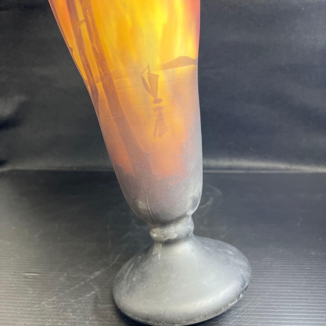 19世紀　ドーム・ナンシー　在銘　異色ガラス溶込酸化腐食彫花入　高さ約35.5㎝