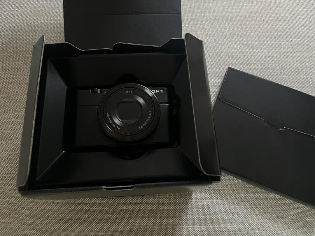 【箱付き・美品】SONY サイバーショット DSC-RX100 初代