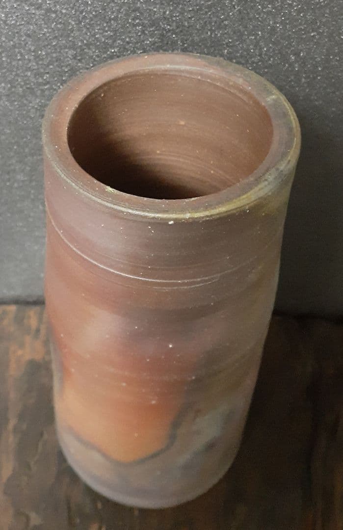 日本工芸会正会員　【藤原和】造　備前花入れ　祖父人間国宝藤原啓　父人間国宝藤原雄