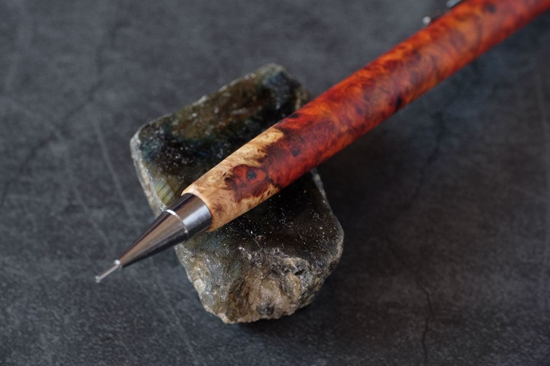 PG5木軸カスタム0166　高村杢工房 製図用シャープペンシル　花梨瘤極上の紅白