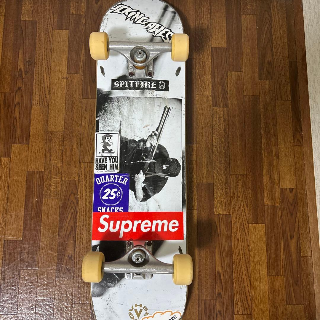 スケボーコンプリート　7.75 インディペンデント　スピットファイアー