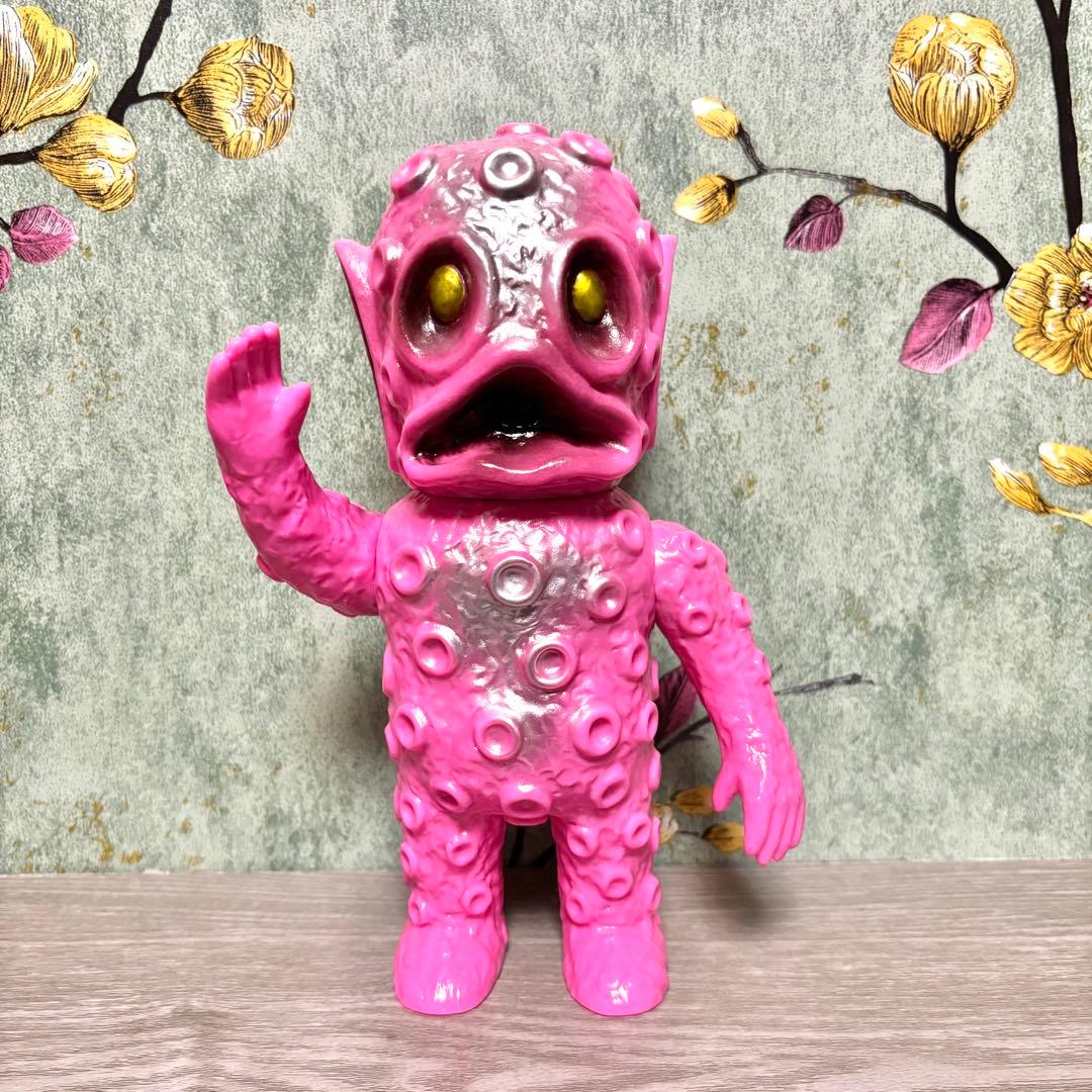 TARGET EARTH 『クレーターマン』 ソフビ インディーズ