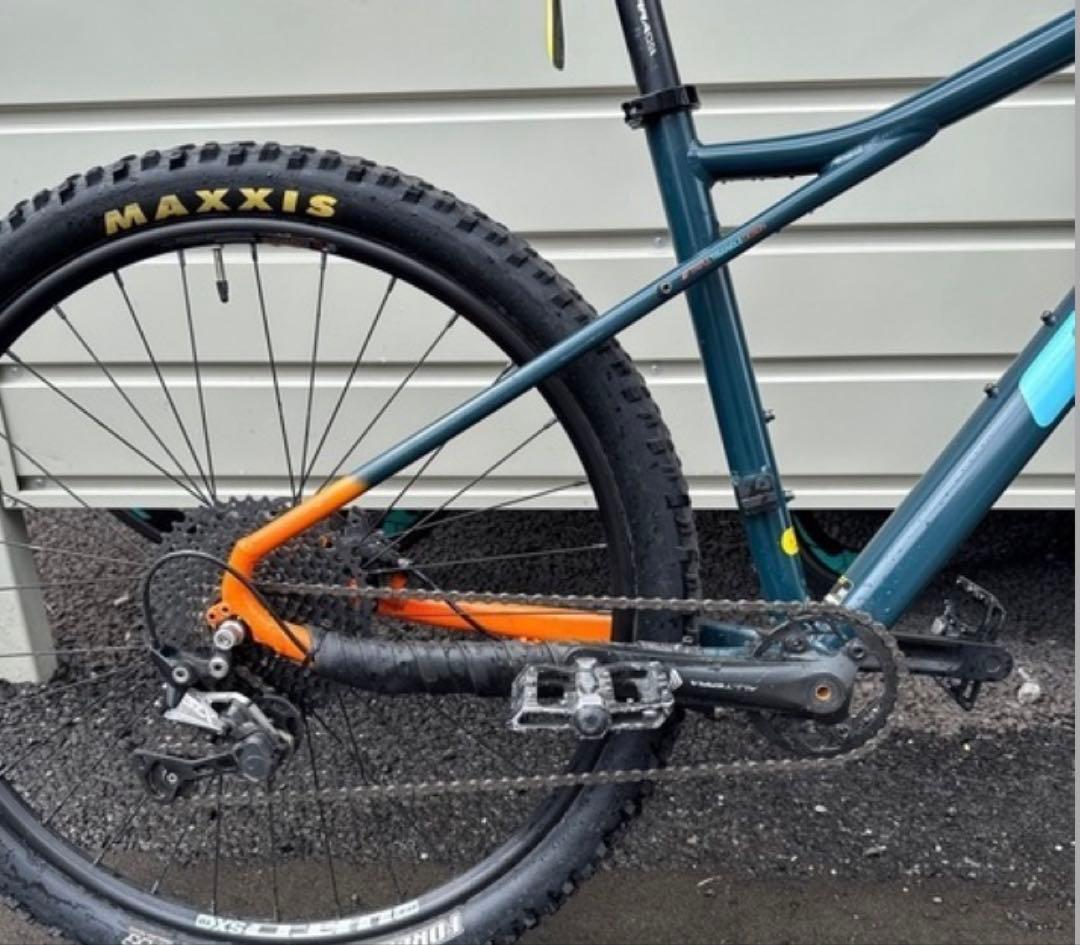 GT アヴァランチェ　エリート　マウンテンバイク 27.5インチ