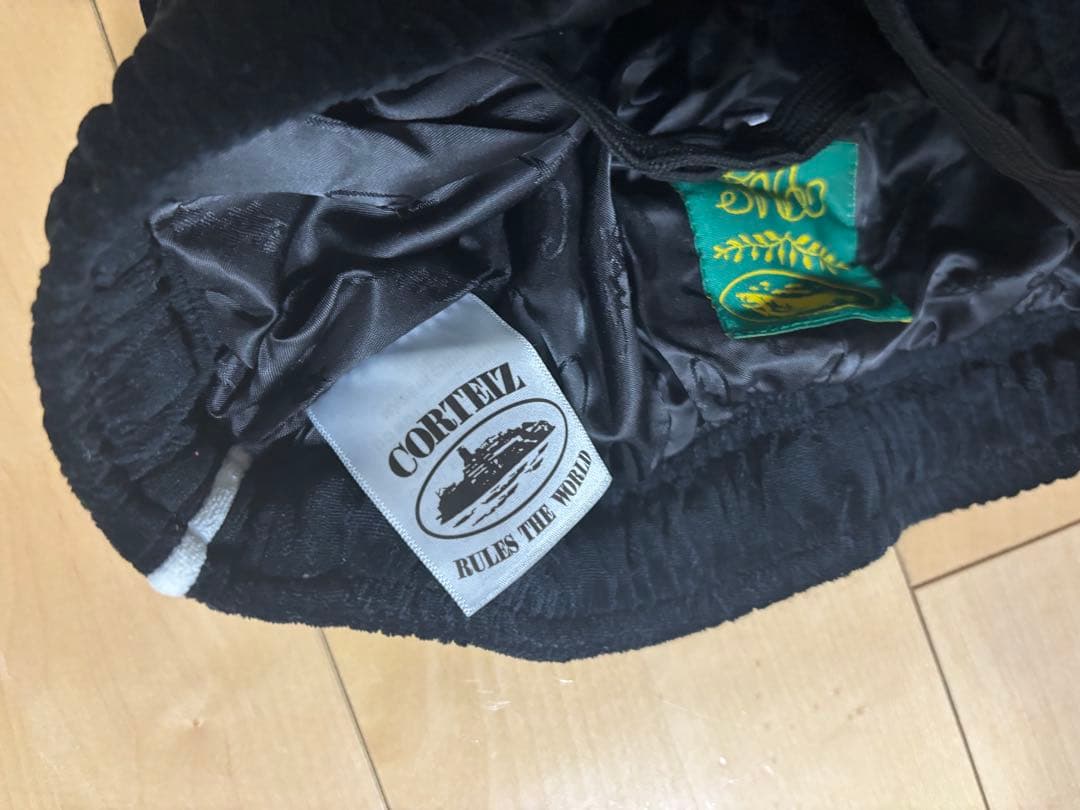【ぴろさん専用】Corteiz ベロアセットアップ ブラック コーテイズ