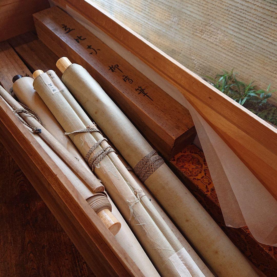 今月中の値下げです！骨董 総檜 軸箱