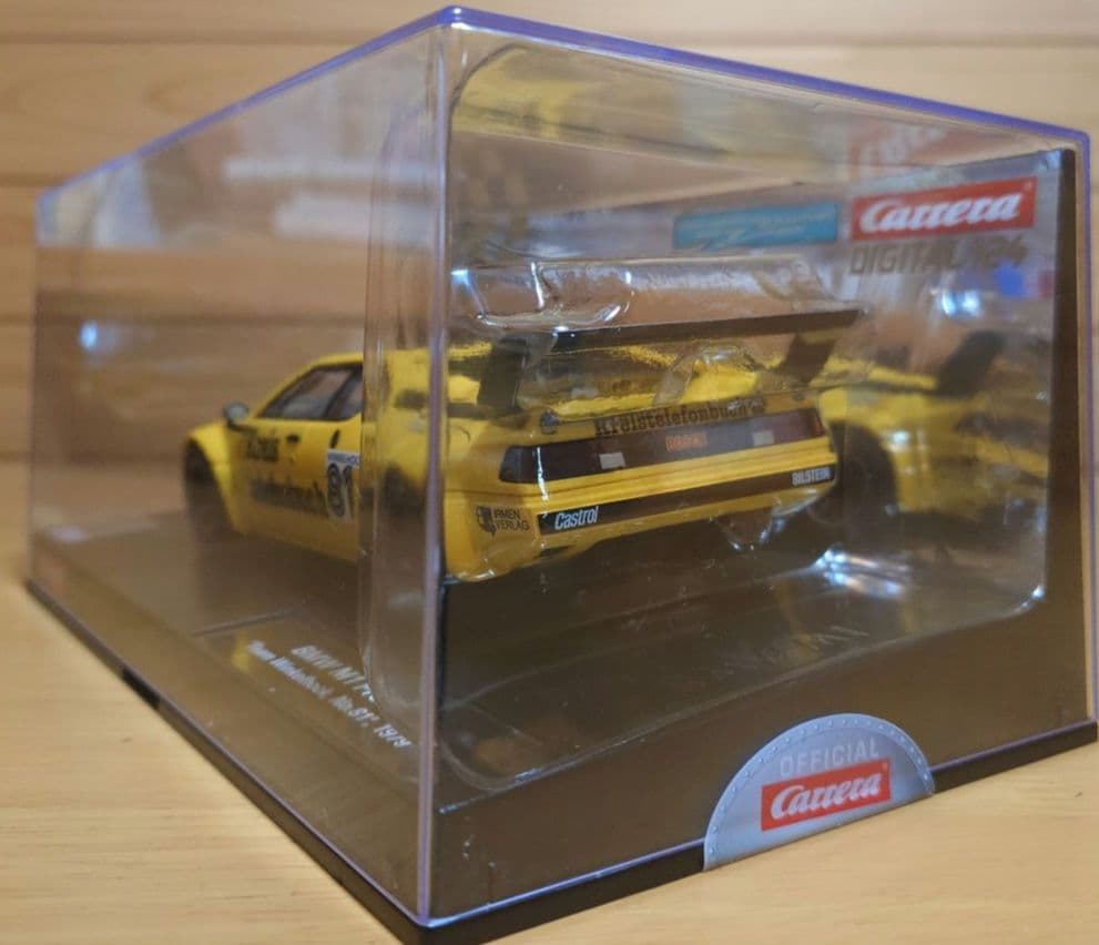 カレラ 124 BMW M1プロカーTeam WinkelhockNo.81新品