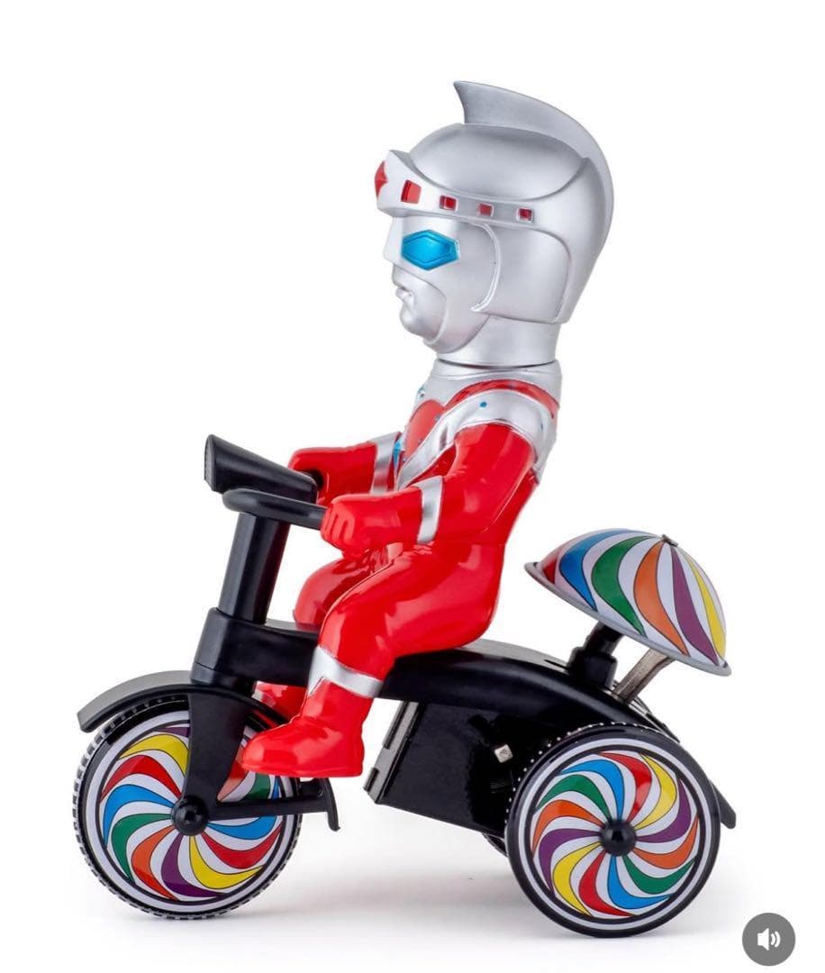 アイアンキング 特撮 SFヒーロー 三輪車 kaiju one 新品