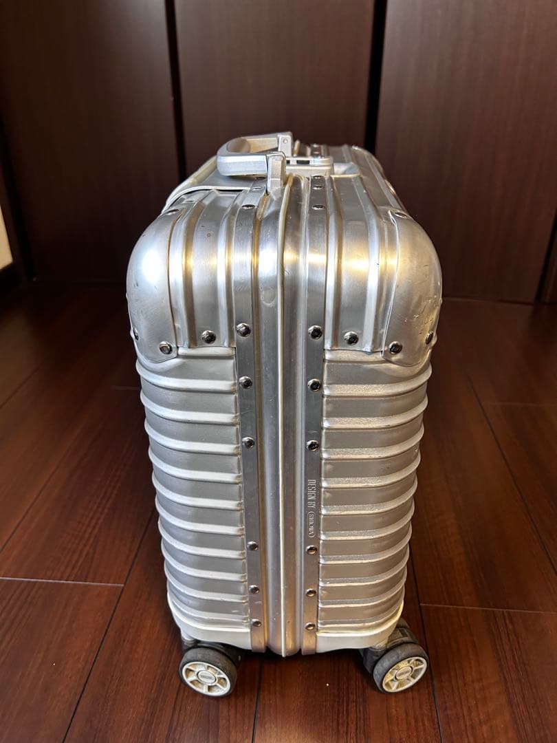 RIMOWA リモワ TOPAS 26L ビジネス4輪 TSA